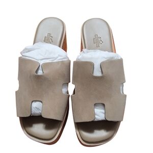 Hermes Eze 30 sandal Size 37 - Beige Argile
